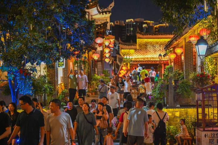 Night tourism a new attraction in Hunan