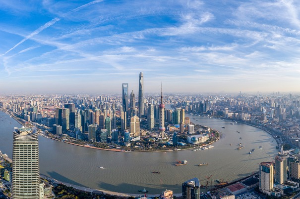 Shanghai's foreign trade exceeds 2 trillion yuan in H1