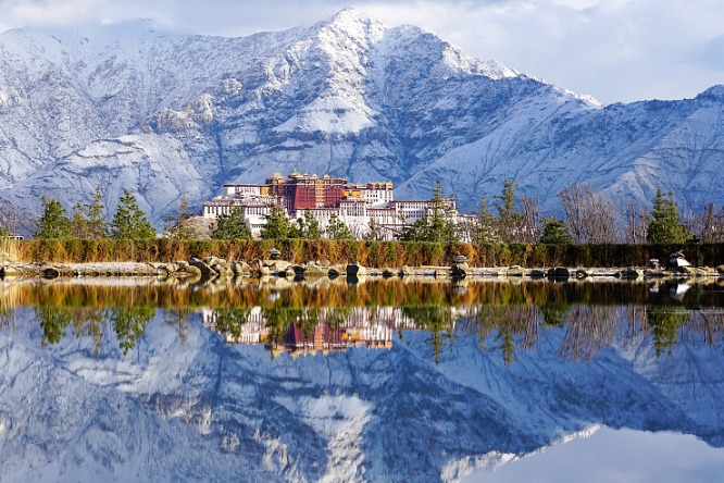 Tibet sees recent boom in tourism