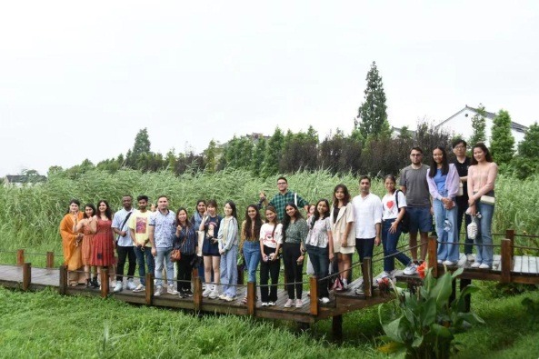 International students experience Suzhou culture, development