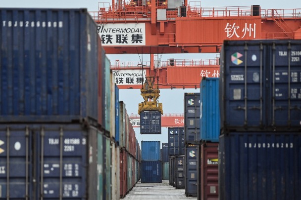 Customs' move to boost China's key trade route