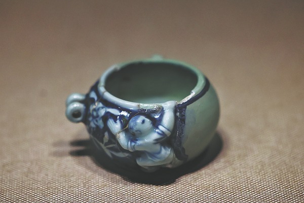 Piecing together the precious porcelain past