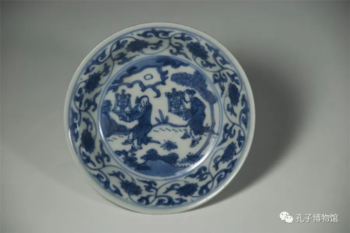 Blue-and-white dish conveys wishes for a bountiful harvest