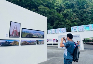 16th PhotoChina Original Intl Photography Exhibition kicks off in Guizhou