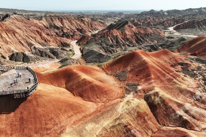 Experience the unique beauty of Zhangye National Geopark