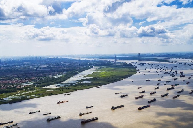 Green development pursued along China's major rivers