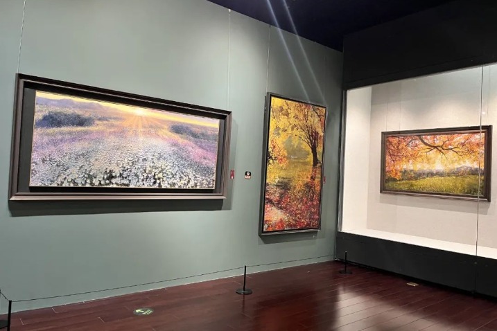 Contemporary DPRK oil artists’ paintings on display in Jiangsu