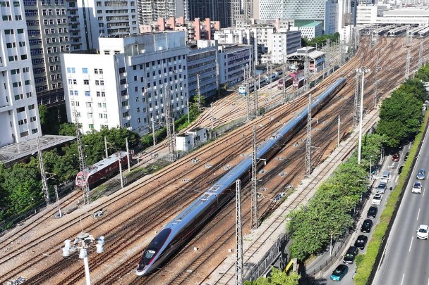 New high-speed rail line connects Guangzhou, Shanwei