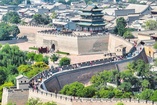 Shanxi sees tourism boom over holiday