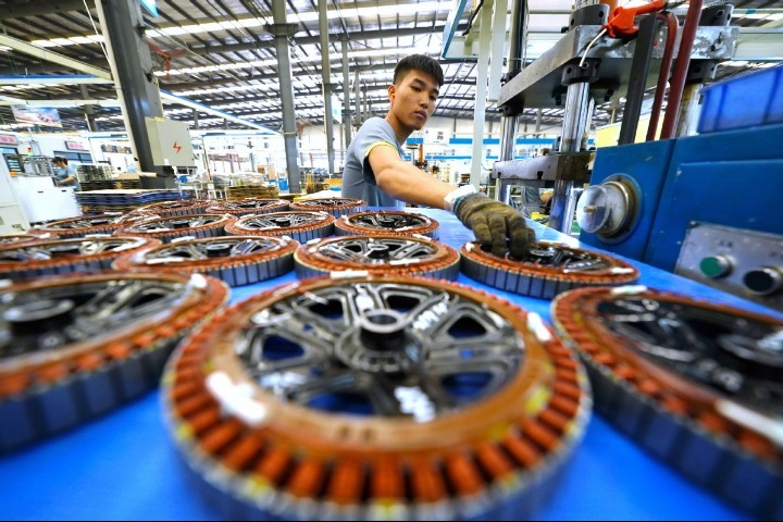 China's SMEs report improved performance in Q3