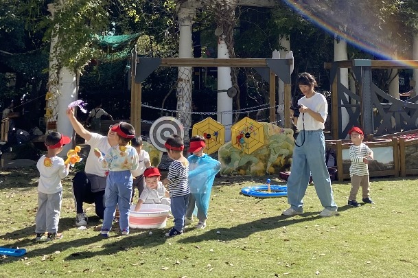 China issues evaluation standard for childcare institutions