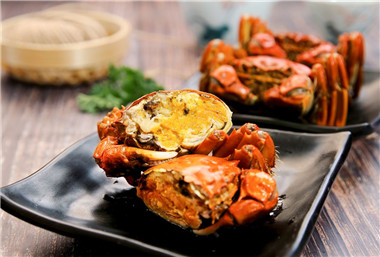 Hairy crabs a must-eat autumn dish in Wuxi