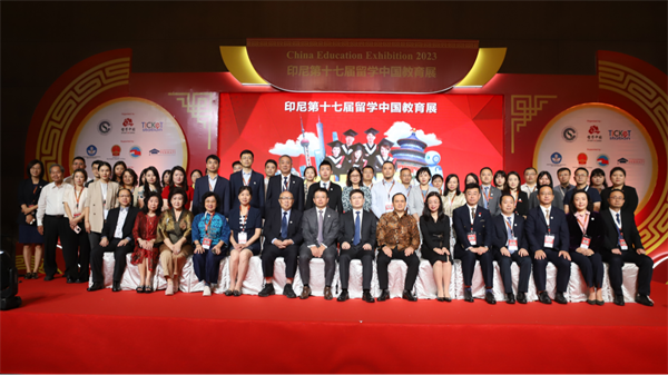 'Study in China' delegation visits Indonesia and Thailand