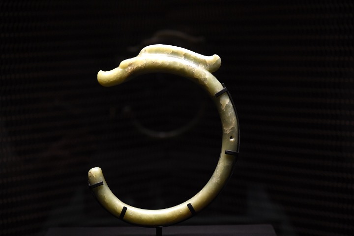 Anniversary exhibition in Nanjing chronicles epic Chinese jade artifacts