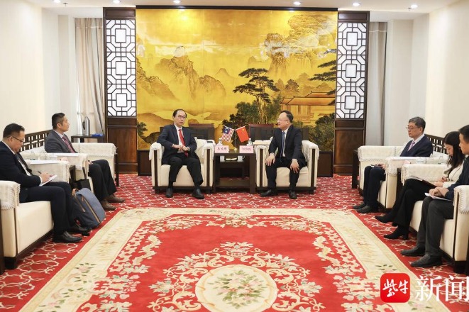 Malaysia's former deputy education minister visits Jiangsu to deepen collaboration