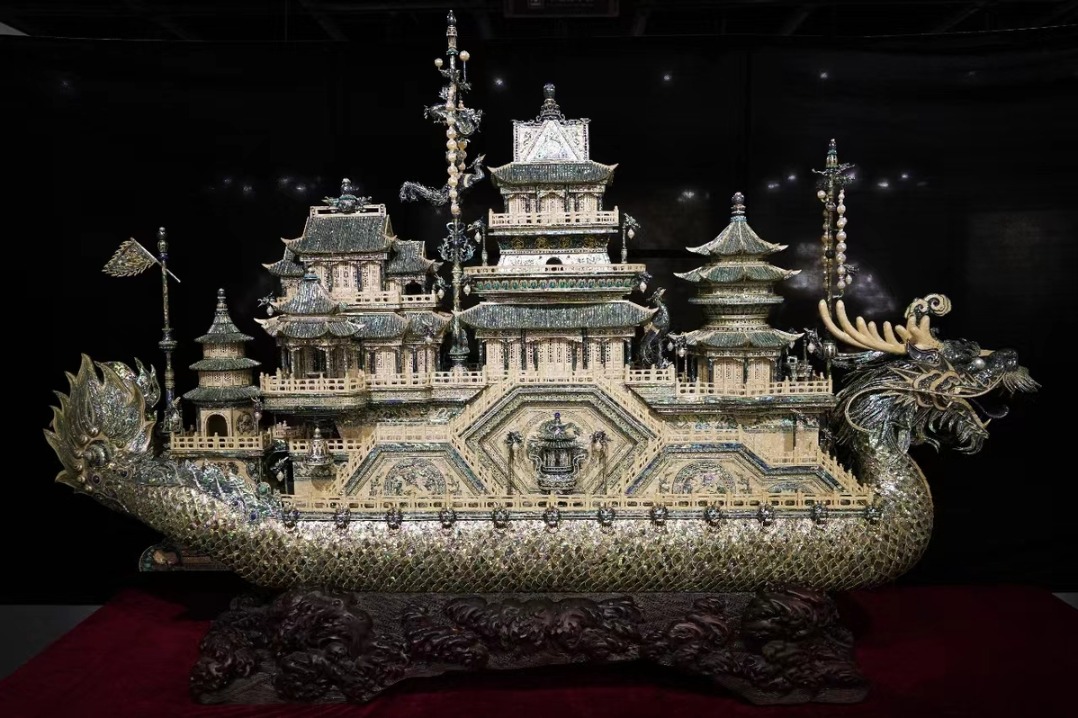 Dalian artisan's 10-year project wins China's highest folk art honor