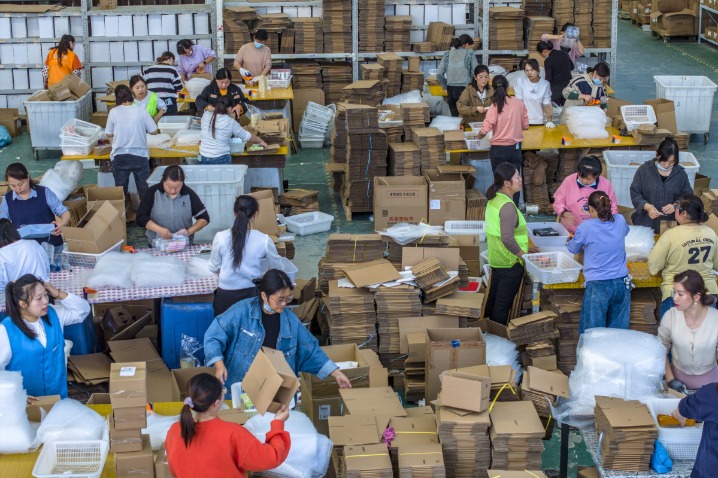 China's warehouse storage sector maintains expansion for 10 straight months