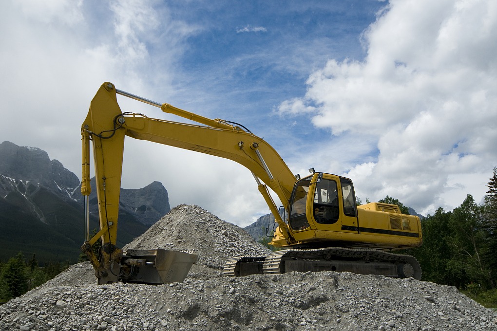 Excavator manufacturer expands global reach with high-end products