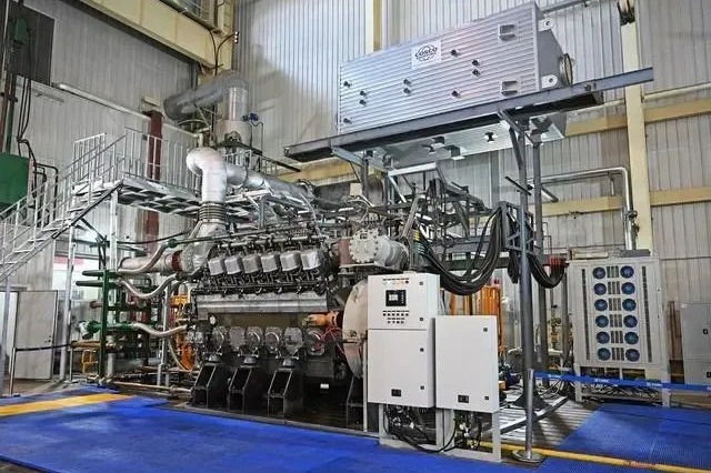 China's first medium-speed high-power ammonia-fuelled engine ignites