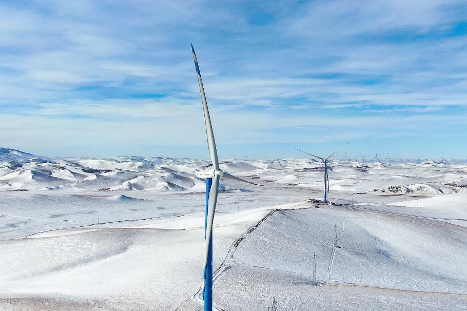 China's largest onshore wind power base at full-capacity production
