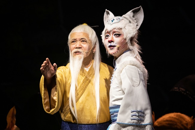 Drama starring cats in the Forbidden City to premiere in Beijing