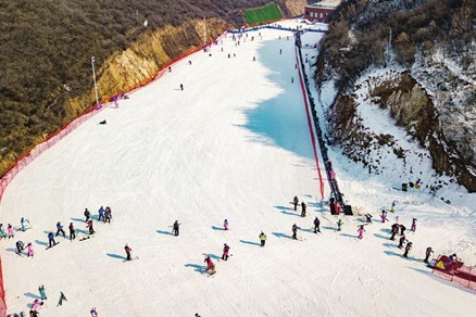 Experience romantic ice and snow journey in Shanxi