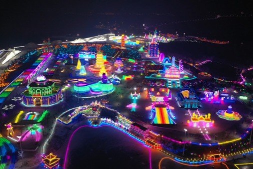 Changchun ice, snow festival opens with great fanfare