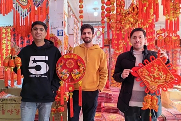 Intl students experience Chinese culture in Jinxiang, Jining