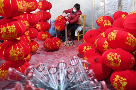 Spring Festival preparations in full swing in Shanxi