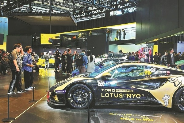 Lotus stays committed to luxury segment plan