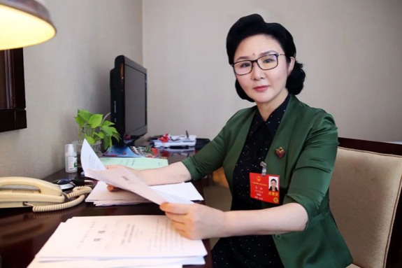 Jilin deputy focuses on the mental health of adolescents