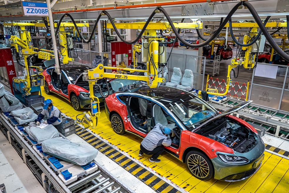 China dominates global new energy car sales
