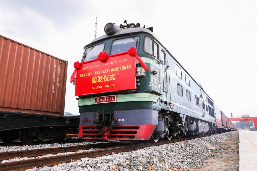 Freight train to Russia marks increase in Guangdong exports