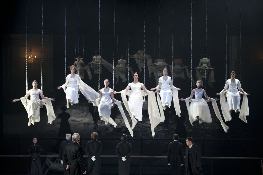 Xi'an Theater Festival makes 13 lucky number