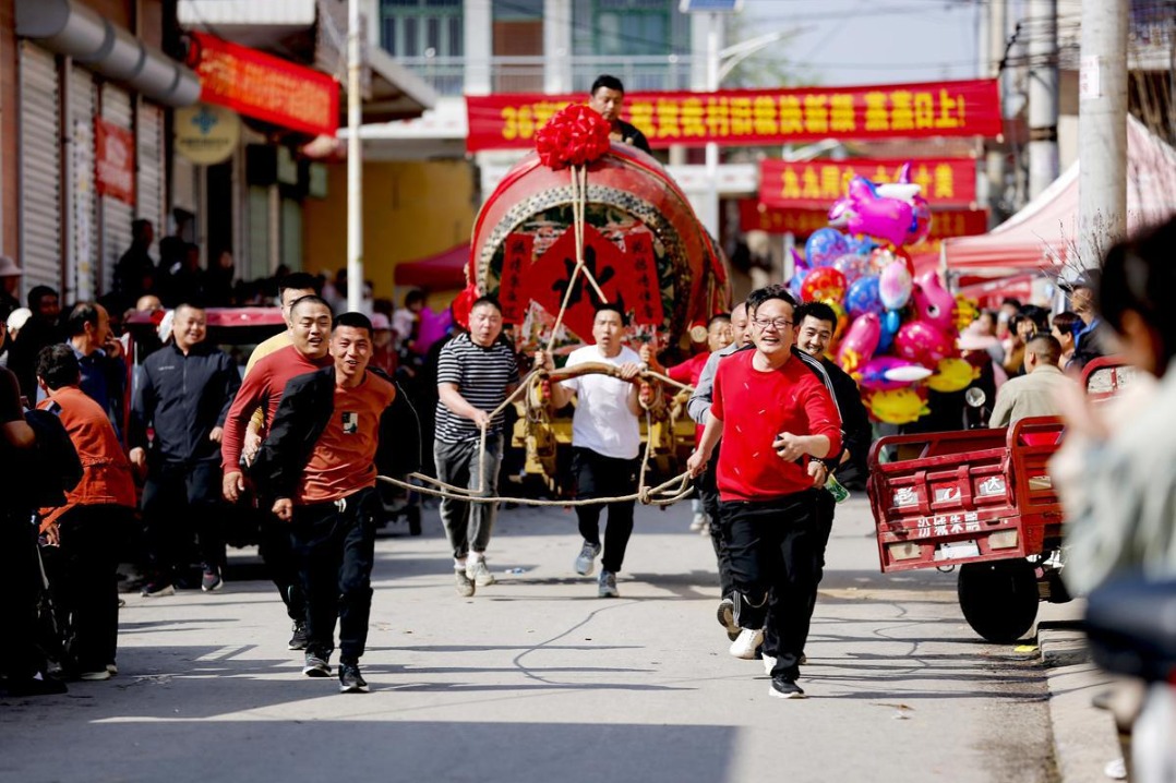Drum culture on display in Shanxi for Qingming Festival