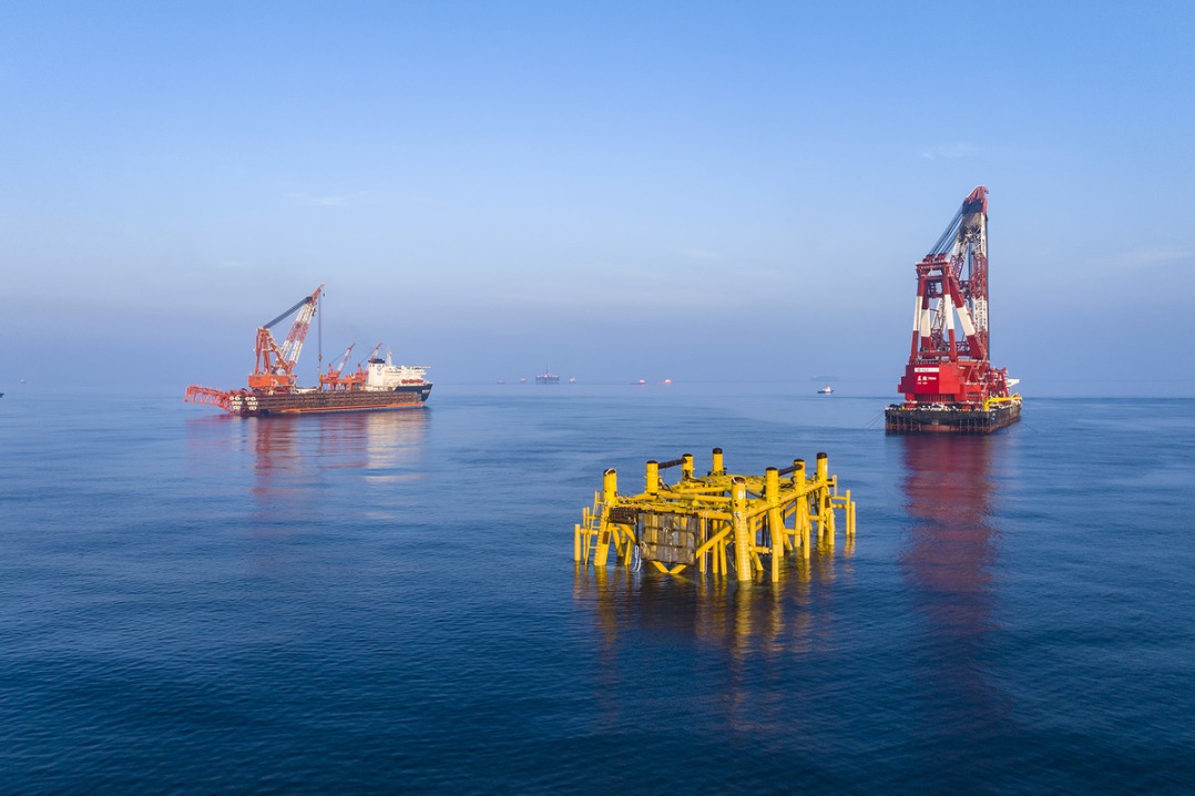 Asia's top deep-water jacket a milestone in city's oil, gas equipment production