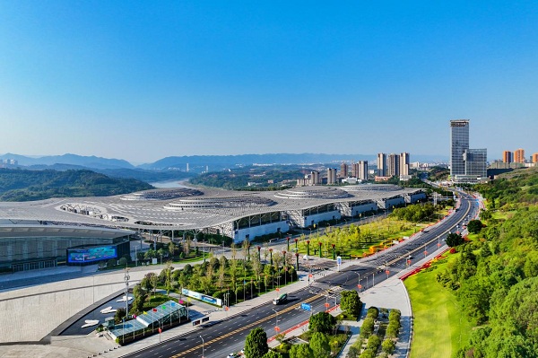 CIIE in Chongqing connects intl resources with local opportunities