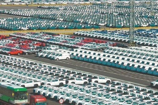 China's auto exports soar 33.2% in Q1