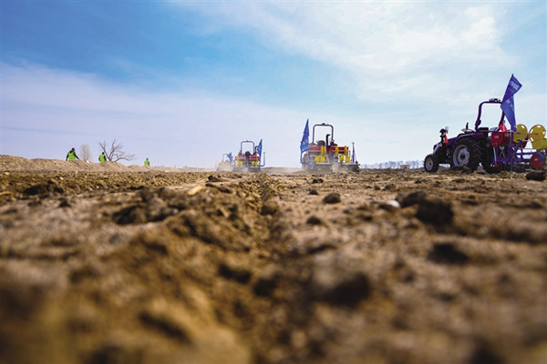 Hohhot embraces new productivity in high-standard farmland development 
