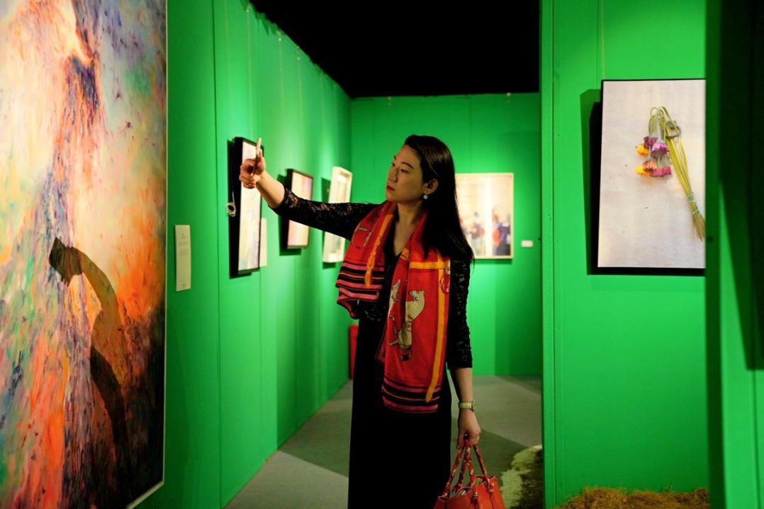 French and Chinese artwork showcased in Chengdu exhibition
