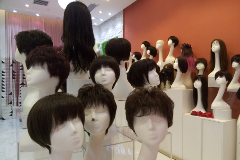 Wig industry in rural Jiangxi explores global market