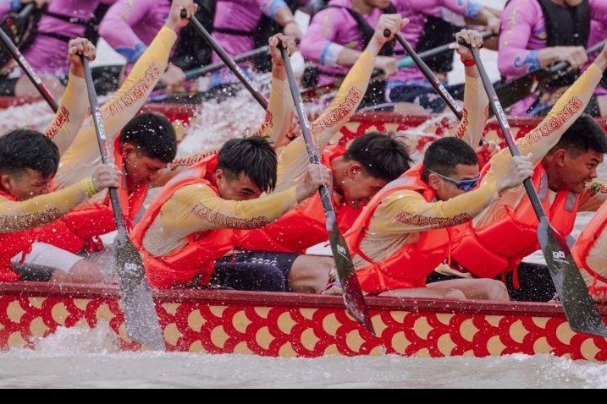 China-ASEAN International Dragon Boat Open kicks off in Guangxi
