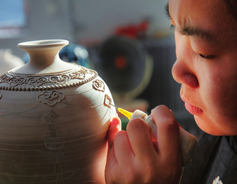 Shanxi's Gaoping showcases its intangible cultural heritage craftsmanship in France