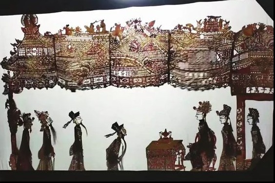 Shadow puppetry reaches modern audiences in Sichuan