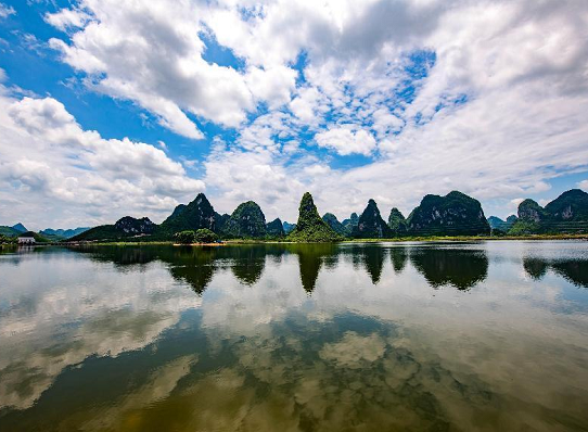 Hechi takes lead in village greening in Guangxi 