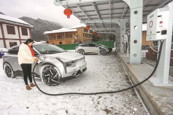 China's NEV penetration to hit new high of 49.1% in June: survey
