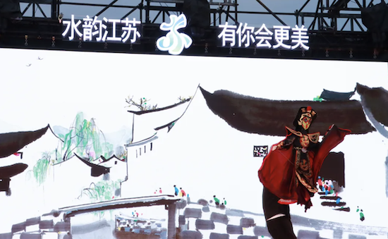 Yangzhou cultural gems amaze audiences in Eastern Asia
