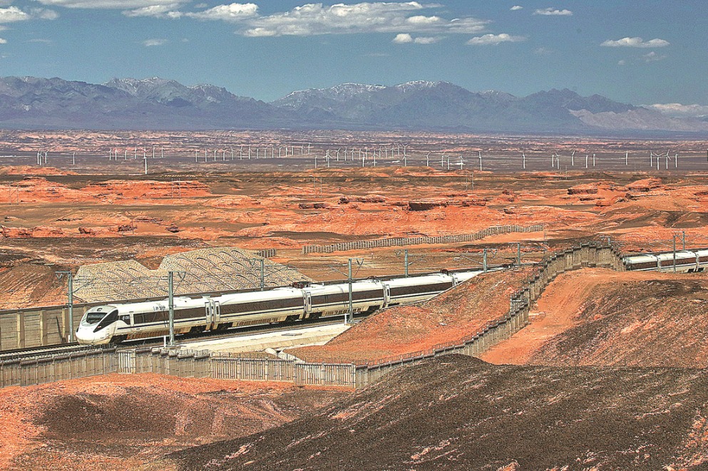 Lanzhou to Urumqi highspeed railway transports over 140m passengers since 2014