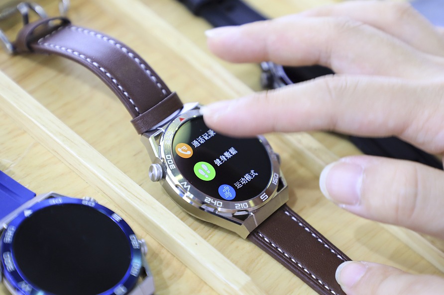 China's wearable device shipments increase notably in Q1
