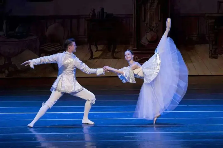 Hangzhou set to host Russian 'Cinderella'